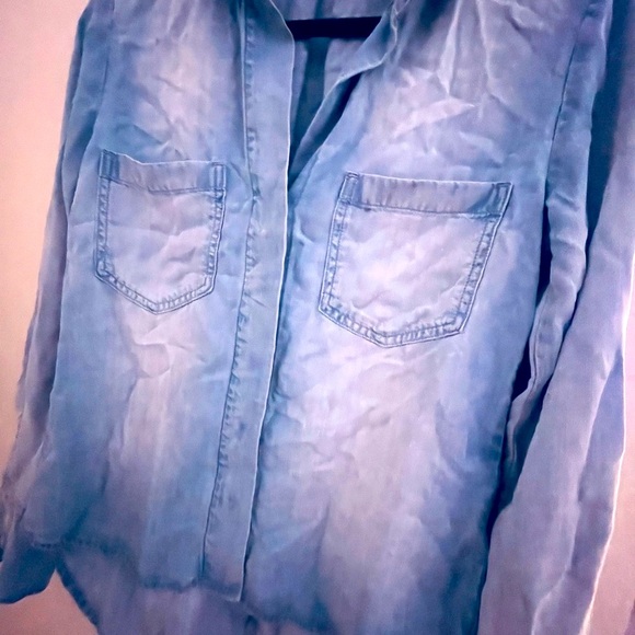 Bella Dahl Denim Button-Up Shirt medium wash LIKE NEW never worn Size XS - Picture 11 of 16